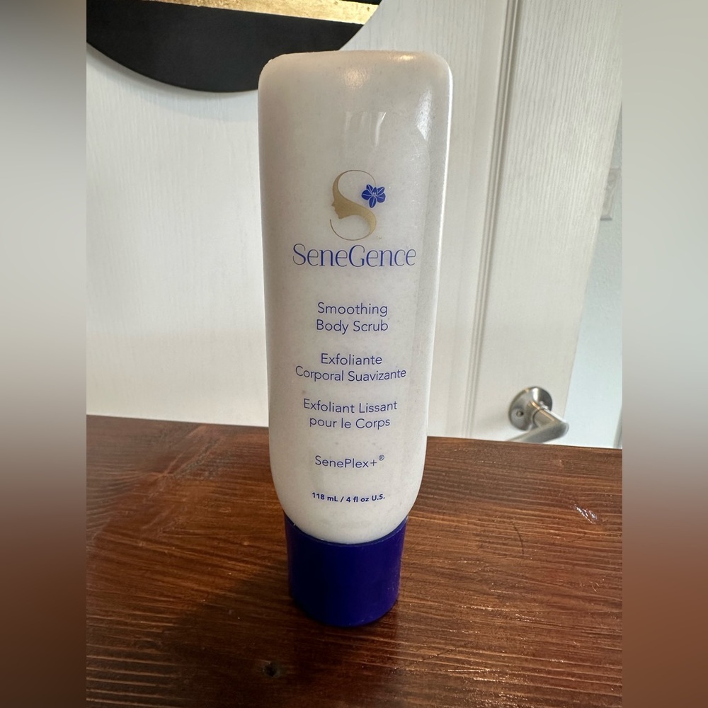 SeneGence Smoothing Body Srub